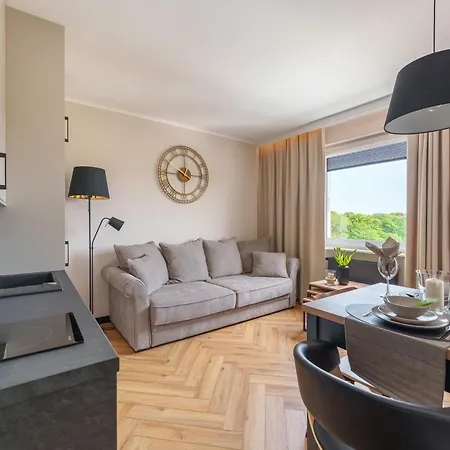 Lighthouse - Reymonta Przy Deptaku 科沃布热格