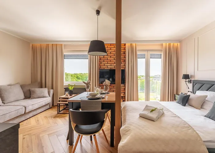 Lighthouse - Reymonta Przy Deptaku Kołobrzeg